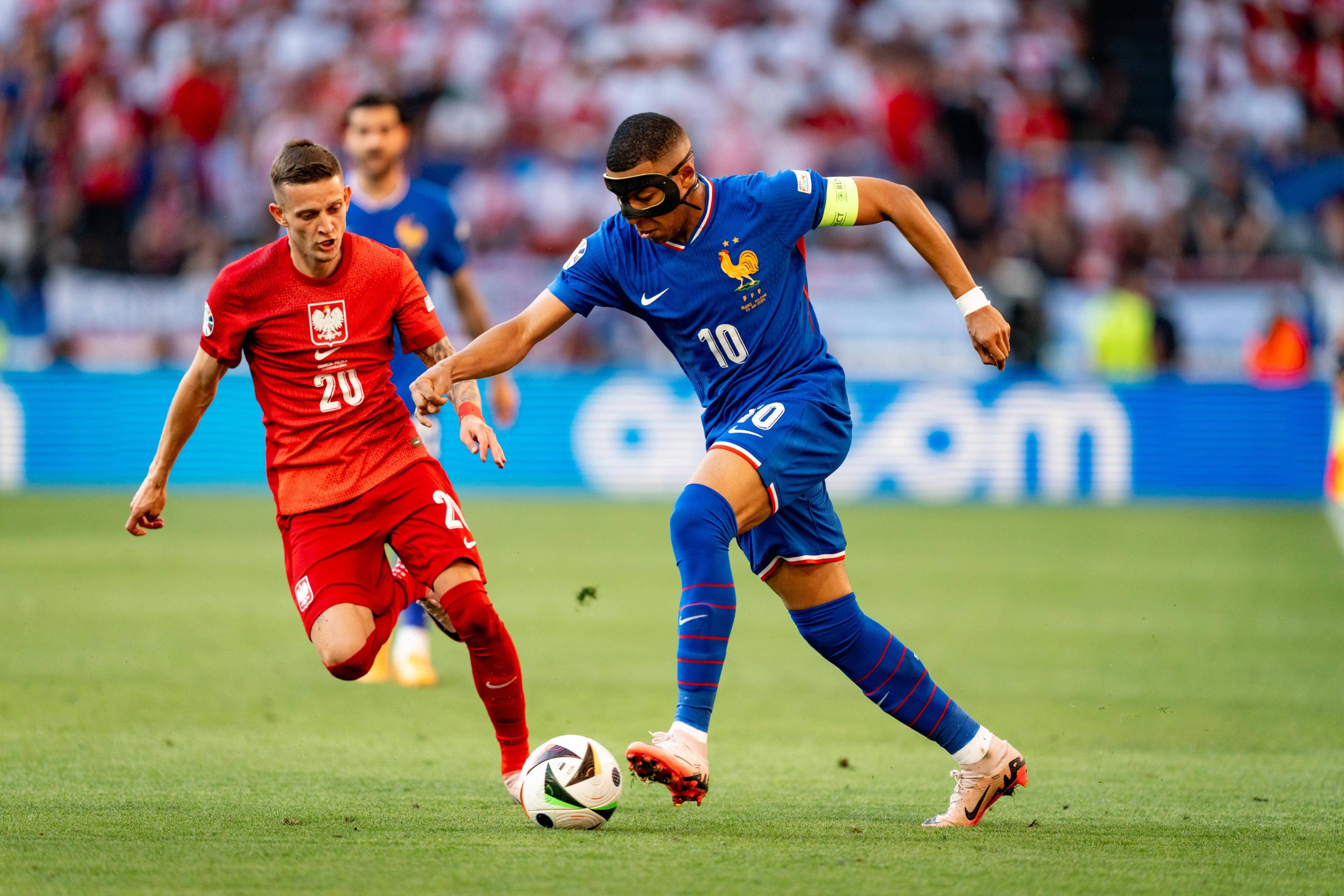 包含德布劳内新星刷新纪录表现突出，法国队前途光明！比赛高潮迭起的词条-开云入口