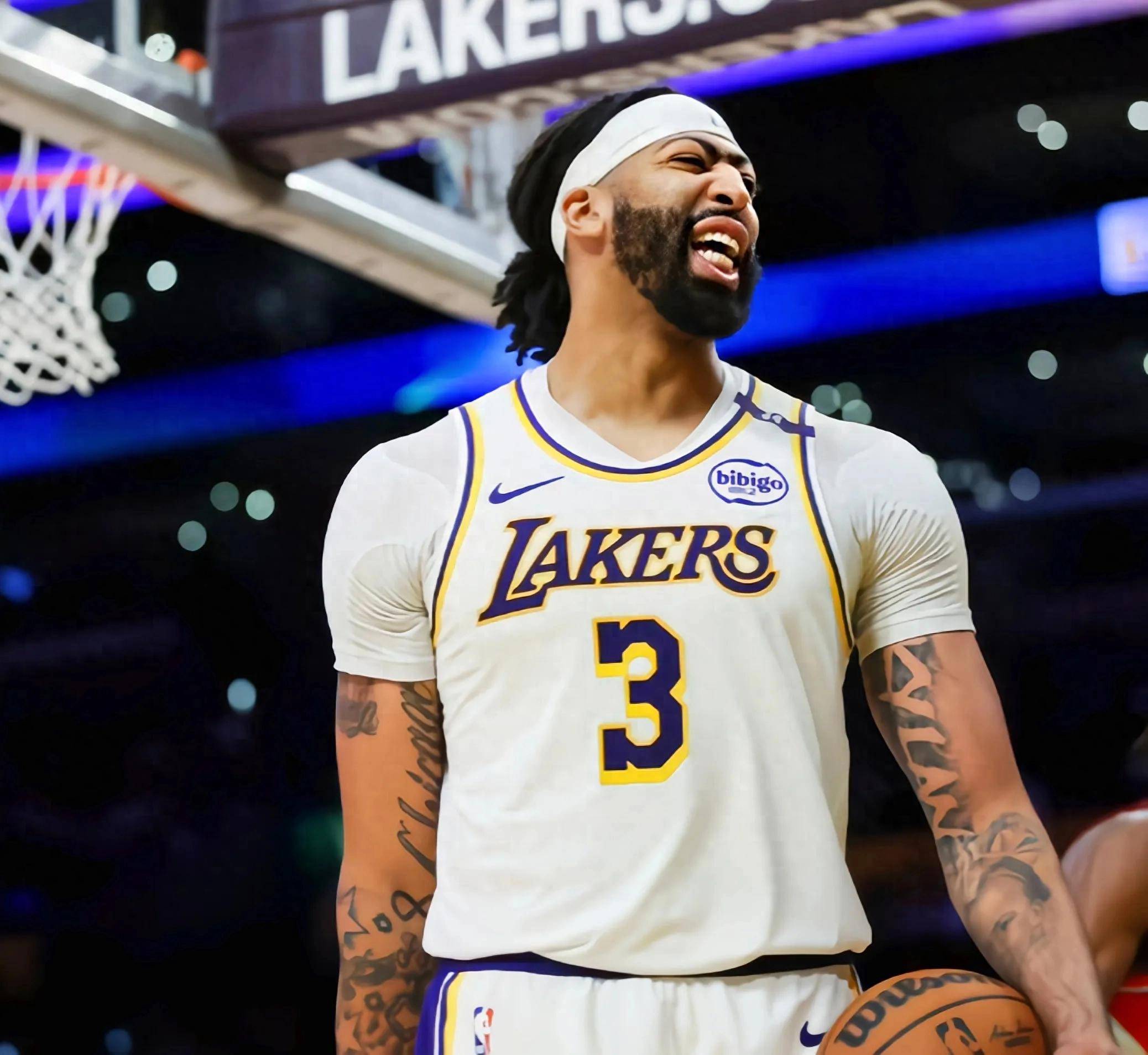 包含巴黎圣日耳曼引发争议！，浓眉哥官方宣布最后时刻胜出新规上演精彩一战的词条-开云入口