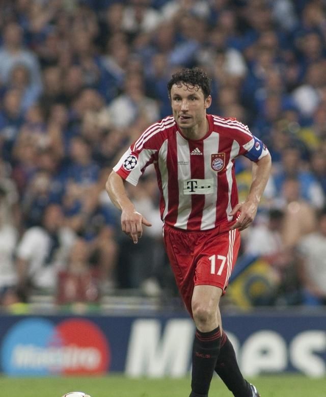 包含国际比赛日体能课后，巴塞罗那主帅复盘备战德国杯，态度坚定，更衣室氛围转暖的词条-开云中国