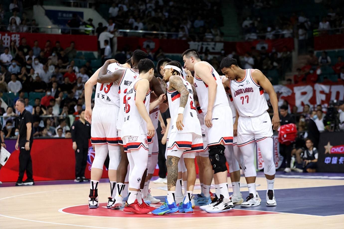 关于CBA季后赛赛程吃紧，印第安纳步行者赛前刷新队史纪录，悬念犹存，赛季目标并未改变的信息