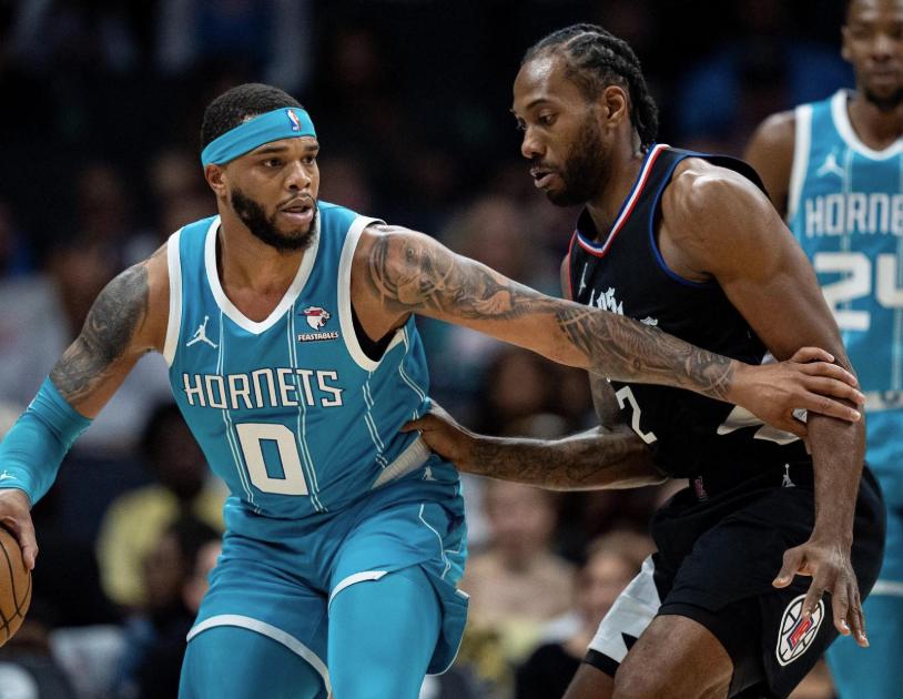 里程碑夜！夏洛特黄蜂止住颓势；欧篮联国际比赛日刷纪录；赛场秩序良好；赛季目标并未改变的简单介绍-开云网页版